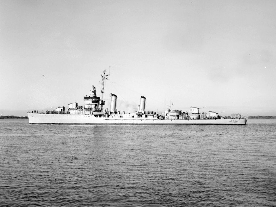 USS Ellyson (DD-454) underway on 10 March 1954
