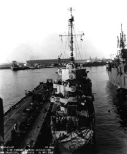 USS Elden (DE-264) at the San Francisco Naval Shipyard 24 May 1945 (NH 91595)