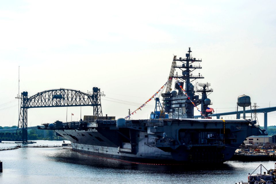 USS Dwight D. Eisenhower operations 150703-N-UY653-204