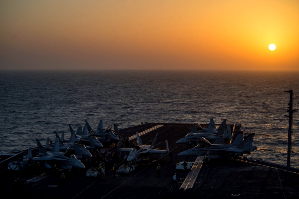 USS Dwight D. Eisenhower transits the North Arabian Sea. (8718539272)