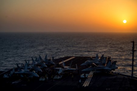 USS Dwight D. Eisenhower transits the North Arabian Sea. (8718539272)