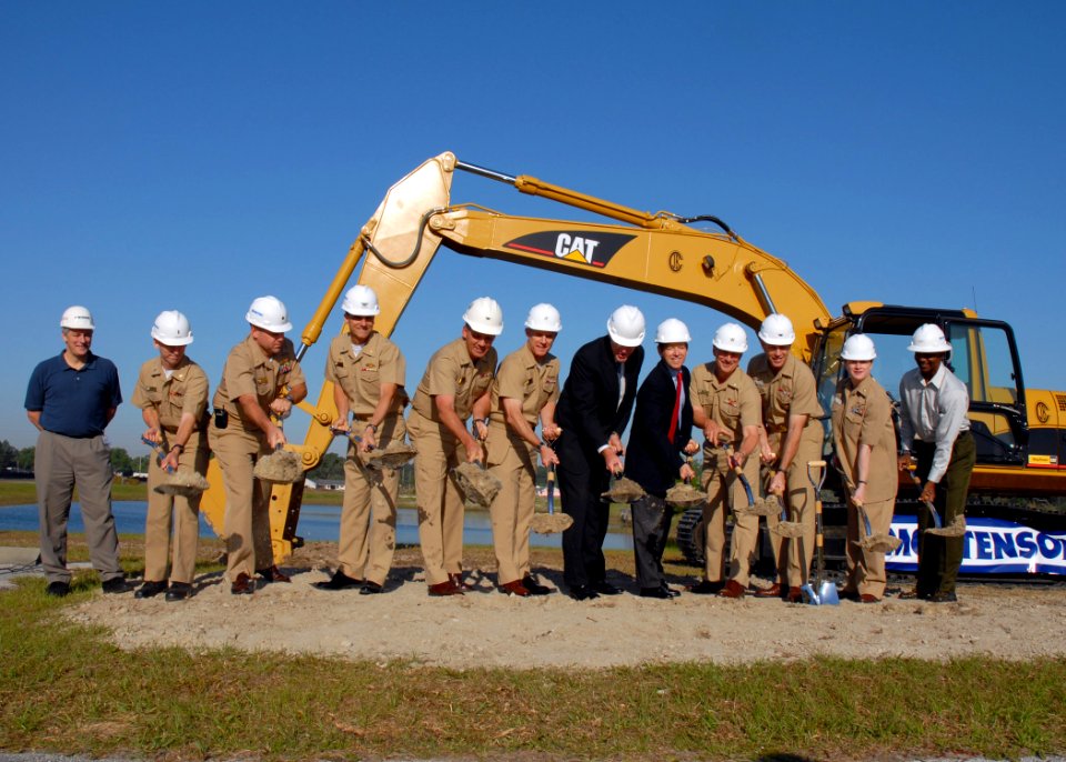 US Navy 070413-N-8102J-044 Ceremony participants aboard Naval Station Jacksonville, Fla. and managers of Naval Facilities Engineering Command Southeast (NAVFAC SE) participate in the groundbreaking ceremony