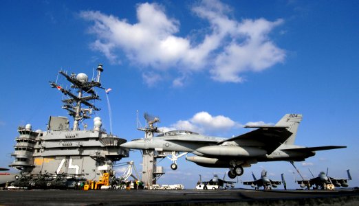 US Navy 070410-N-5345W-087 An F-A-18F Super Hornet assigned to the Swordsmen of Strike Fighter Squadron (VFA) 32 prepares for an arrested recovery on the flight deck of the Nimitz-class aircraft carrier USS Harry S. Truman (CVN