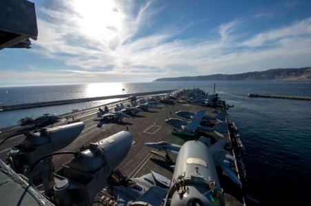 USS Dwight D. Eisenhower departs Marseille, France. (8553595845)