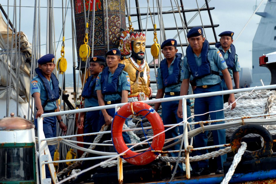 US Navy 070420-N-4965F-005 Sailors assigned to Indonesian naval training ship KRI Dewaruci stand by to handle mooring lines while pierside Naval Station Pearl Harbor