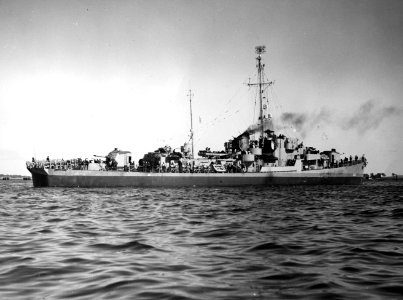 USS Doyle C. Barnes (DE-353) on 23 September 1944 (L45-78.06.01)