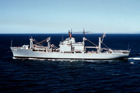 USS Durham (LKA-114) underway 1989