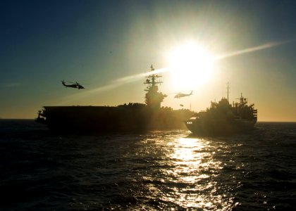 USS Dwight D. Eisenhower (CVN 69) 160614-N-CL027-128