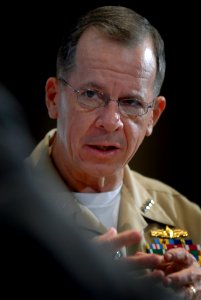 US Navy 070501-N-0696M-049 Chief of Naval Operations (CNO) Adm. Mike Mullen speaks with Timothy B. Clark, Editor and President of Government Executive magazine during a leadership breakfast at the National Press Club