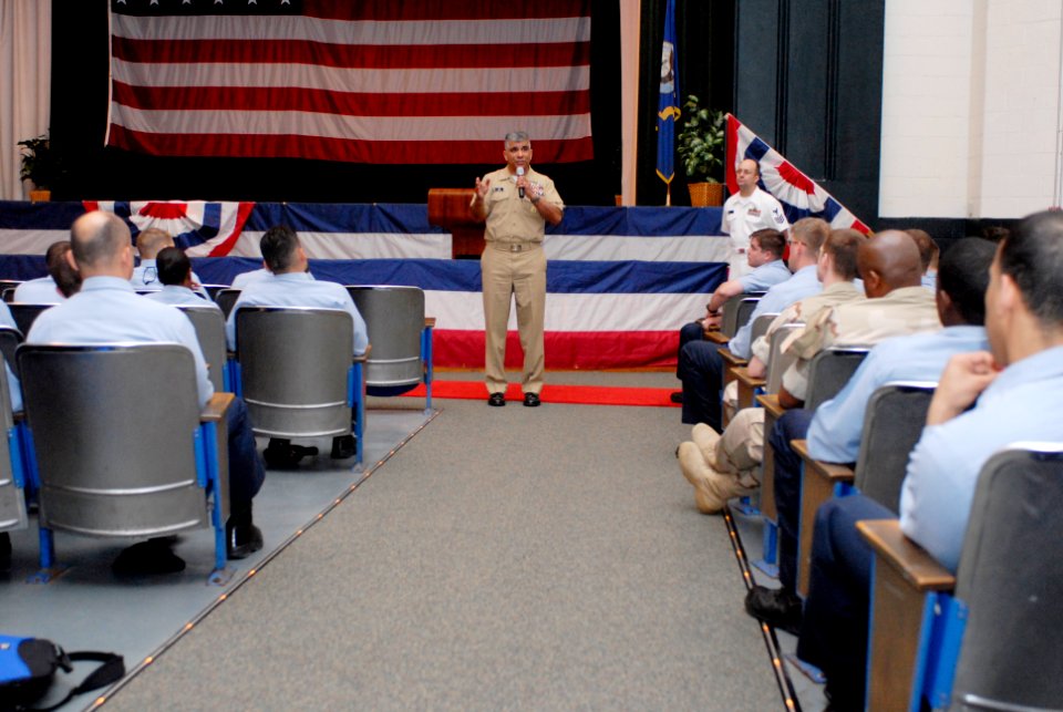 US Navy 070501-N-0696M-358 Master Chief Petty Officer of the Navy (MCPON) Joe R. Campa Jr. answers a Sailor's question during one of two all hands calls held at the Naval Station Norfolk base theater