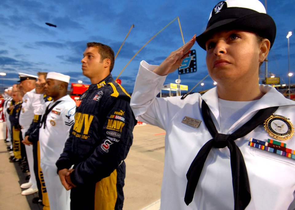 US Navy 070504-N-5345W-276 Navy Counselor 2nd Class Trina Norman and other recruiters from Recruiting District Richmond stand side-by-side