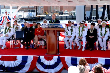 US Navy 070505-N-3642E-358 The Secretary of the Navy (SECNAV), the Honorable Dr. Donald C. Winter addresses guests at the Commissioning of USS Hawaii (SSN 776) photo