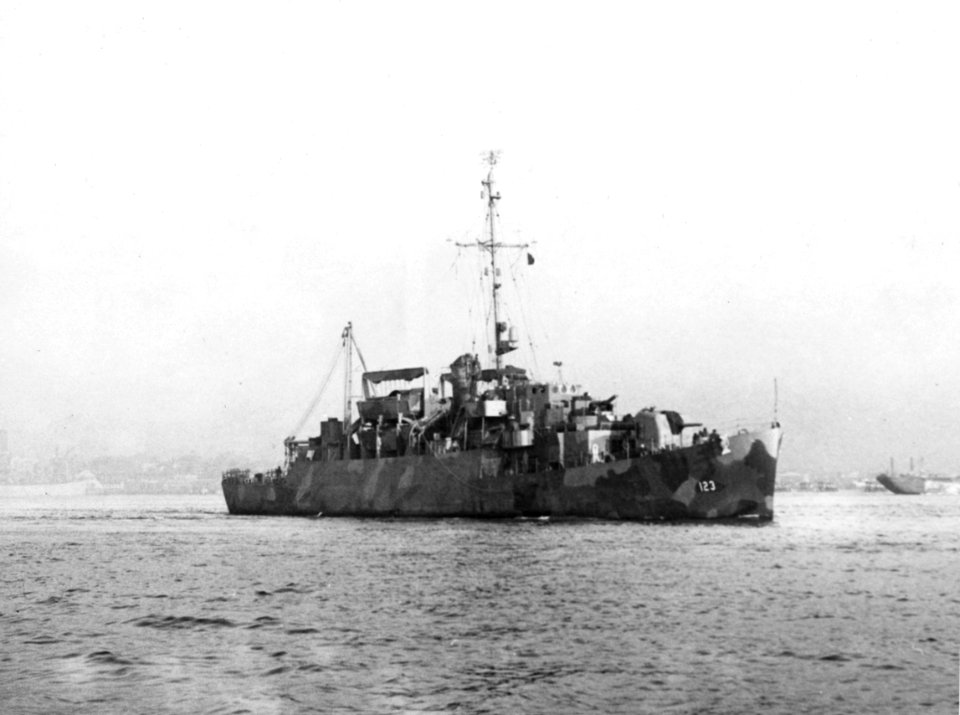 USS Diachenko (APD-123) underway, 17 December 1944 (7575297)