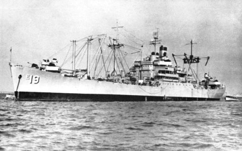 USS Diamond Head (AE-19) at anchor in 1952
