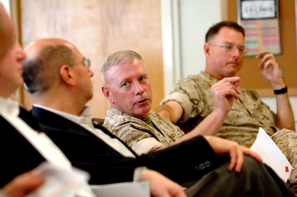 US Navy 070511-N-3642E-010 The Commanding General, 2nd Marine Aircraft Wing, Maj. Gen. Kenneth Glueck answers questions the Secretary of the Navy (SECNAV), the Honorable Dr. Donald C. Winter has on the transition plan for Marin