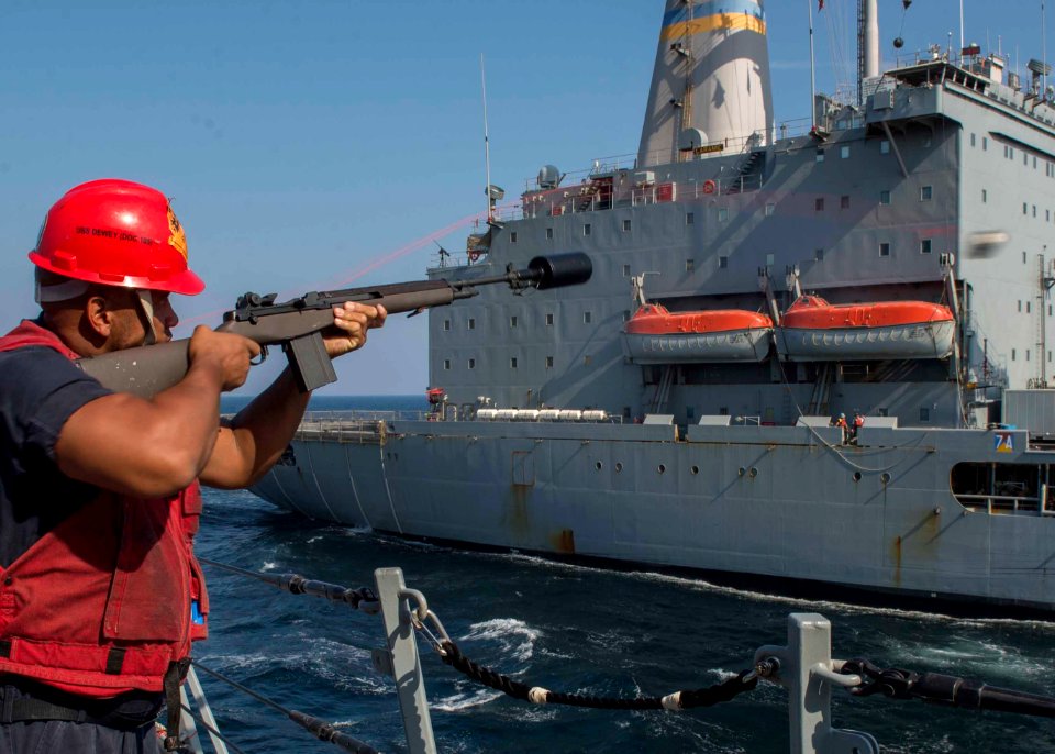 USS Dewey’s (DDG 105) 141121-N-KB426-029 (15669300550)