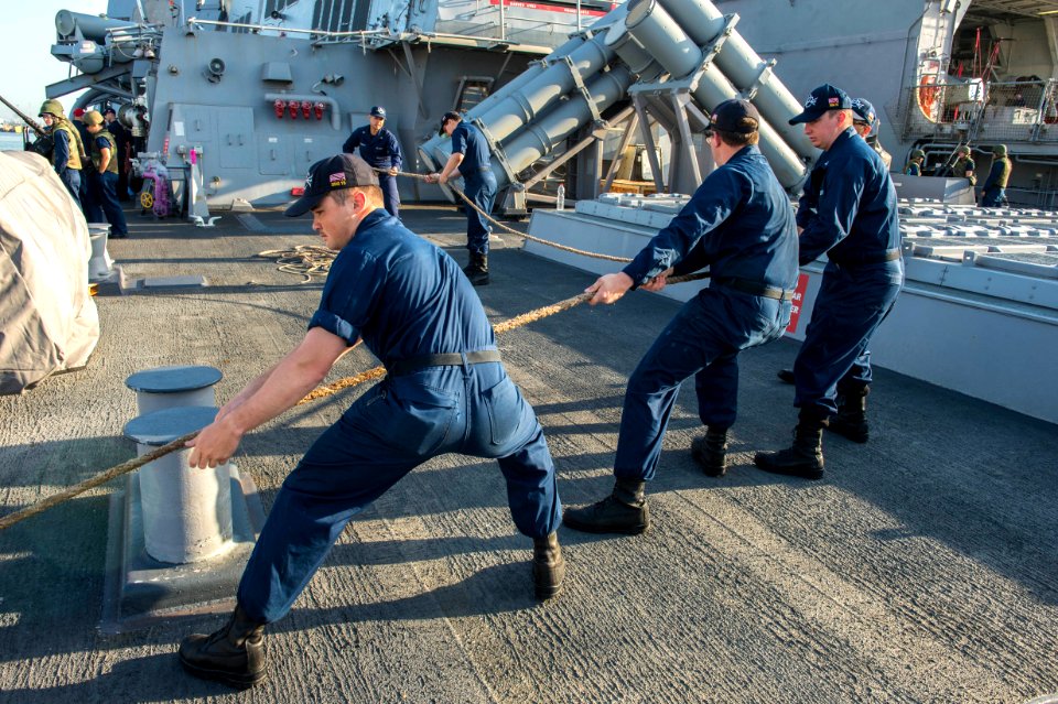 USS Donald Cook 140501-N-KE519-006