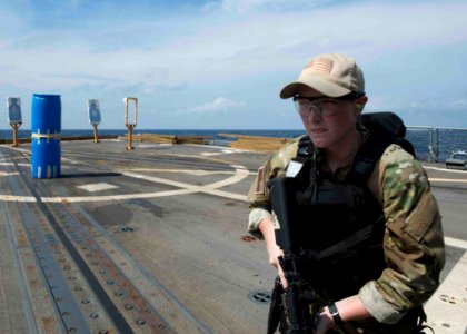 USS Dewey’s (DDG 105) 141119-N-KB426-358 (15856067842)