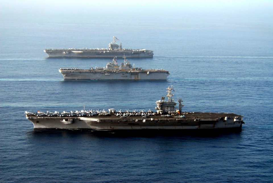 US Navy 070522-N-8157C-240 (from foreground) USS Nimitz (CVN 68), USS Bonhomme Richard (LHD 6) and USS John C. Stennis (CVN 74) transit the Gulf of Oman