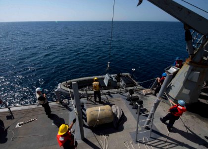 USS Dewey (DDG 105) 141027-N-KB426-010 (15478185817)