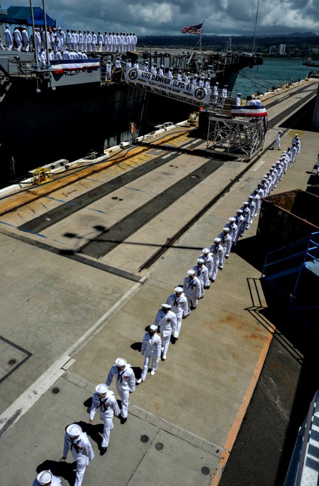 USS Denver decommissioning ceremony 140814-N-GI544-324
