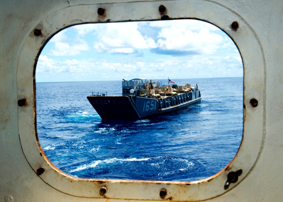 USS Denver operations 130723-N-NZ935-030