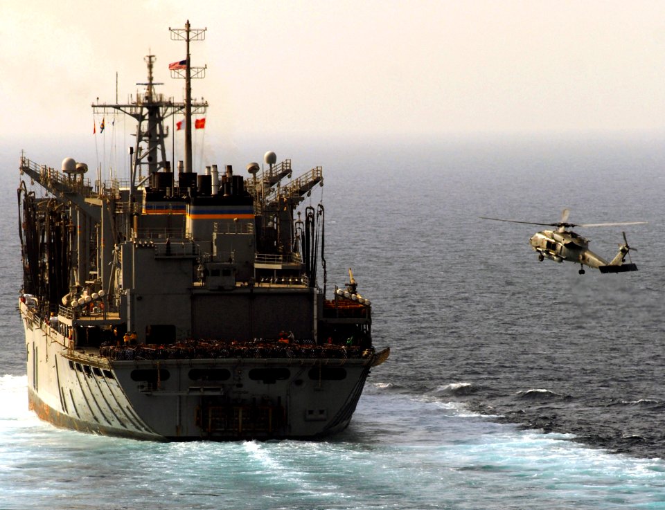US Navy 070603-N-3038W-014 An HH-60H Seahawk from the