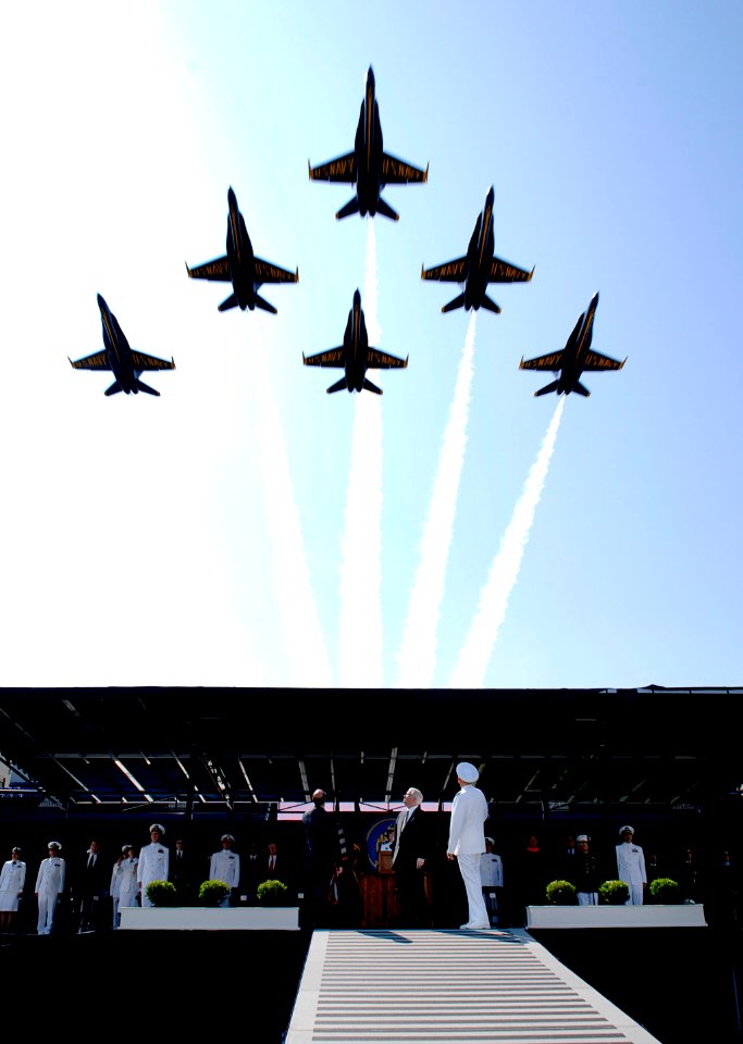 US Navy 070525-N-3642E-125 Navy Blue Angels participate in U.S. Naval Academy 2007 Graduation