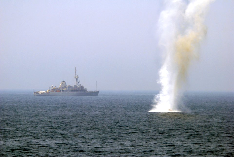 US Navy 070527-N-5484G-115 The Avenger-class mine countermeasure ship USS Scout (MCM 8) observes a simulated mine detonation
