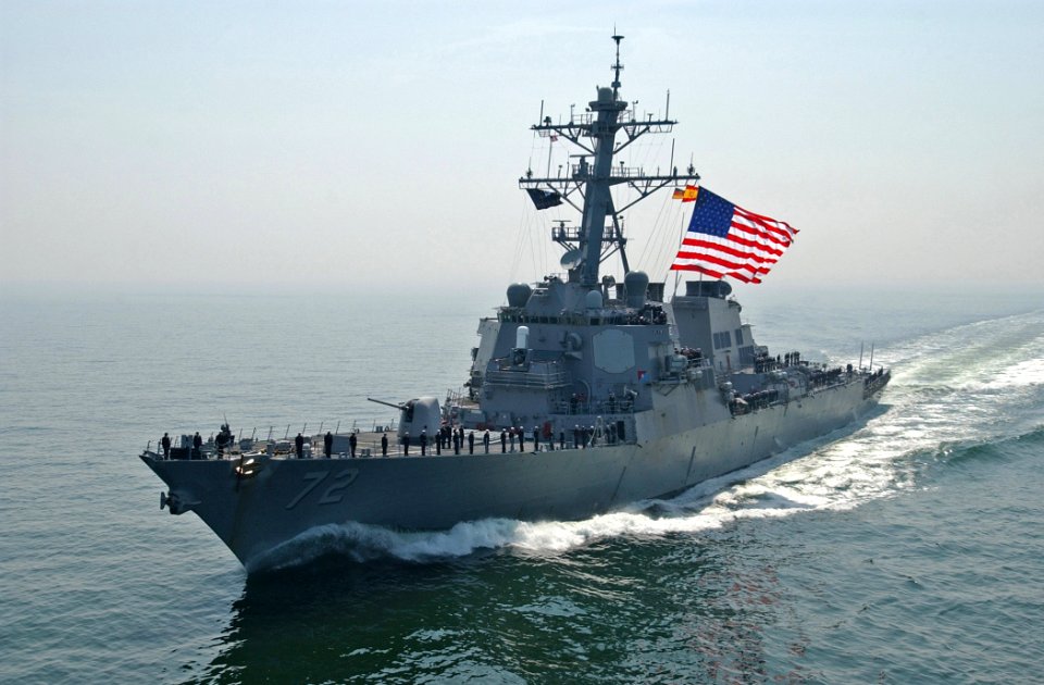 US Navy 070528-N-5459S-004 Guided-missile destroyer USS Mahan (DDG 72) approaches guided-missile cruiser USS Normandy (CG 60) during a Sail Pass in the Baltic Sea