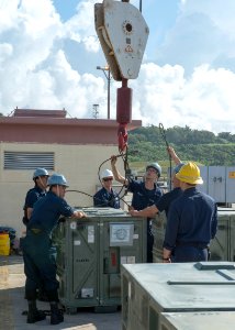 USS Denver 130717-N-NZ935-077