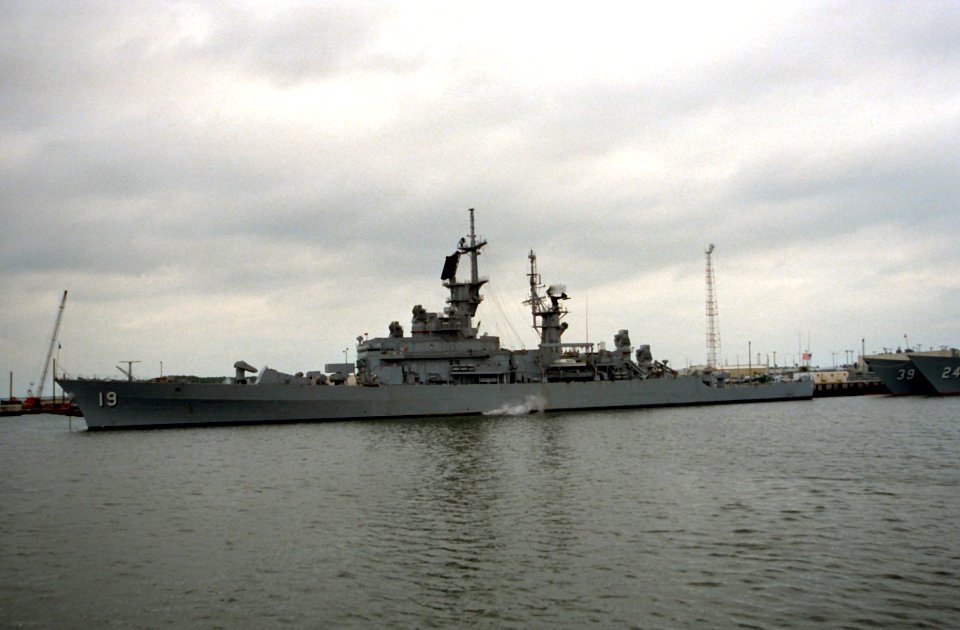 USS Dale (CG-19) at Mayport