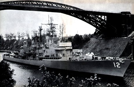 USS Dahlgren (DLG-12) under Levensauer Bridge in Kiel Canal 1962