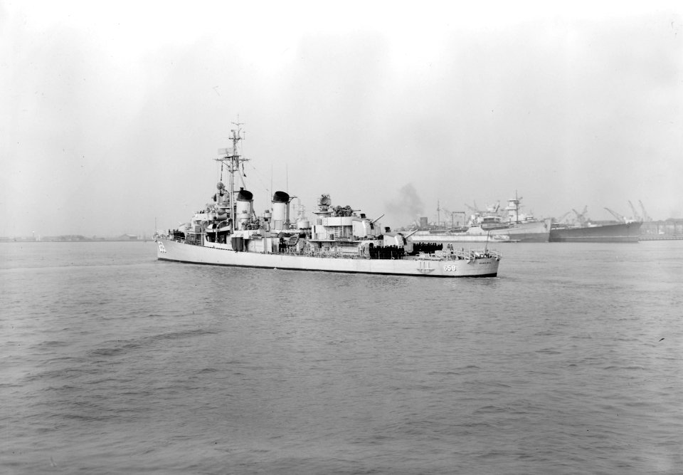 USS Dashiell (DD-659) off the Philadelphia Naval Shipyard circa in 1952