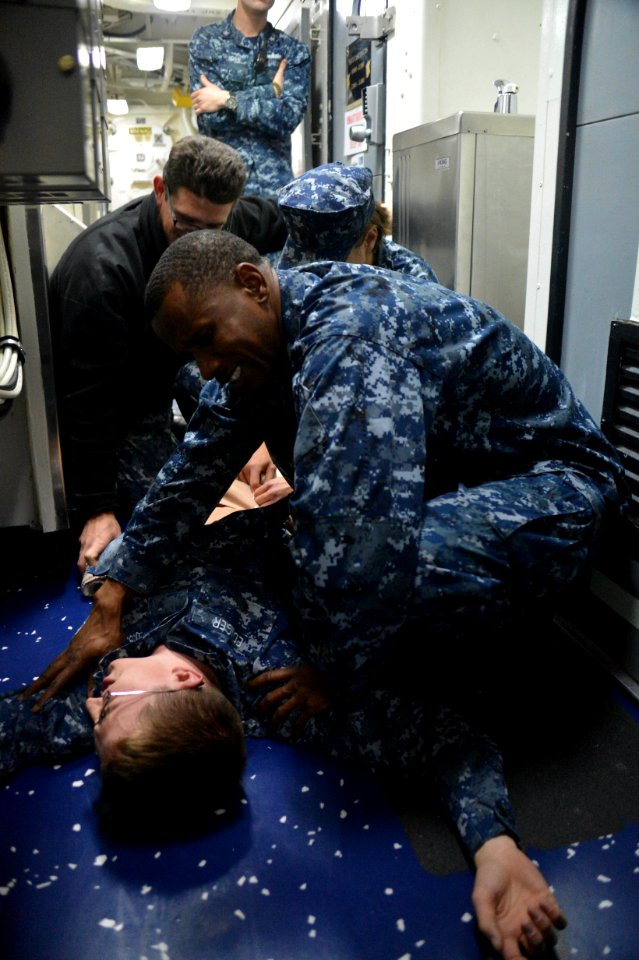 USS Curtis Wilbur sailors drill 131114-N-ZZ786-068