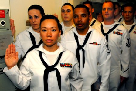 US Navy 070617-N-2659P-073 Hospital Corpsmen recite the medical oath in the medical ward aboard the Nimitz-class aircraft carrier USS John C. Stennis (CVN 74)