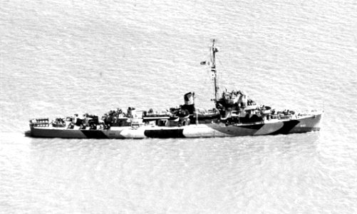 USS Damon M. Cummings (DE-643) underway in San Francisco Bay, California (USA), circa in July 1944 (BS 68864)