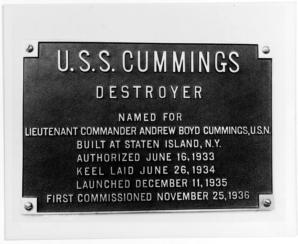 USS Cummings - 19-N-16356
