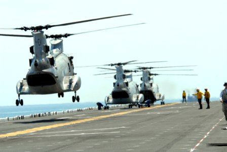 US Navy 070615-N-5033P-147 Marine Corps CH-46 Sea Knight helicopters land on board amphibious assault ship USS Kearsarge (LHD 3) during Kearsarge Expeditionary Strike Group's Certification Exercise (CERTEX)