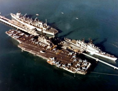 USS Coral Sea - Belknap (CG-26) and Seattle (AOE-3) at Augusta Bay Sicily in 1988