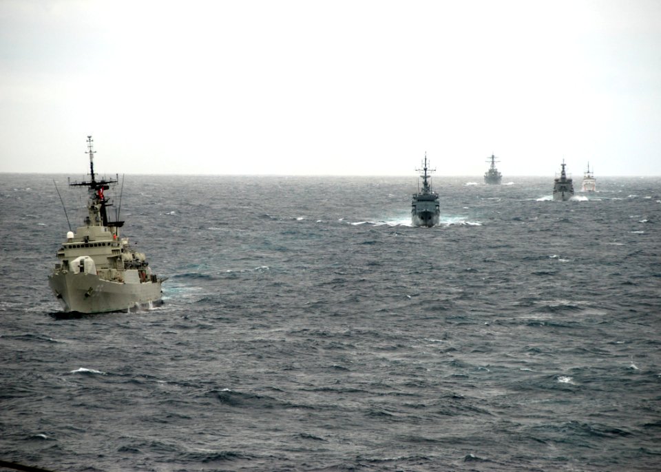 US Navy 070623-N-4021H-024 A multi-national photo exercise during UNITAS 48-07 Pacific phase of Partnership of the Americas (POA) 2007