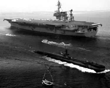 USS Constellation (CVA-64) and Baya (AGSS-318) 1962