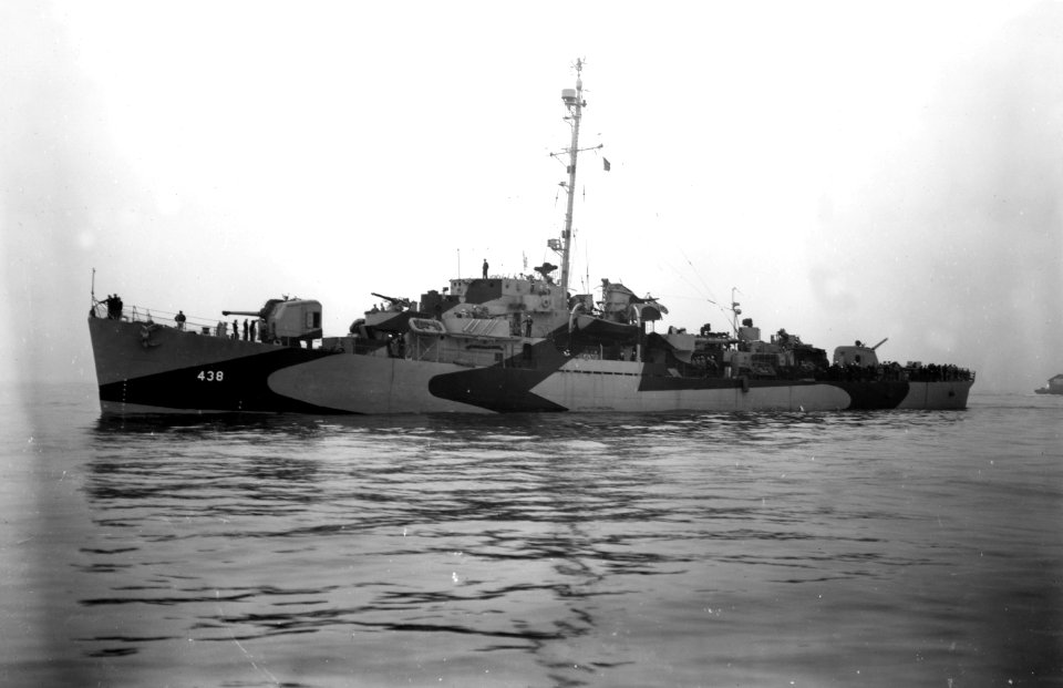 USS Corbesier (DE-438) on 27 May 1944 (L45-64.04.01)