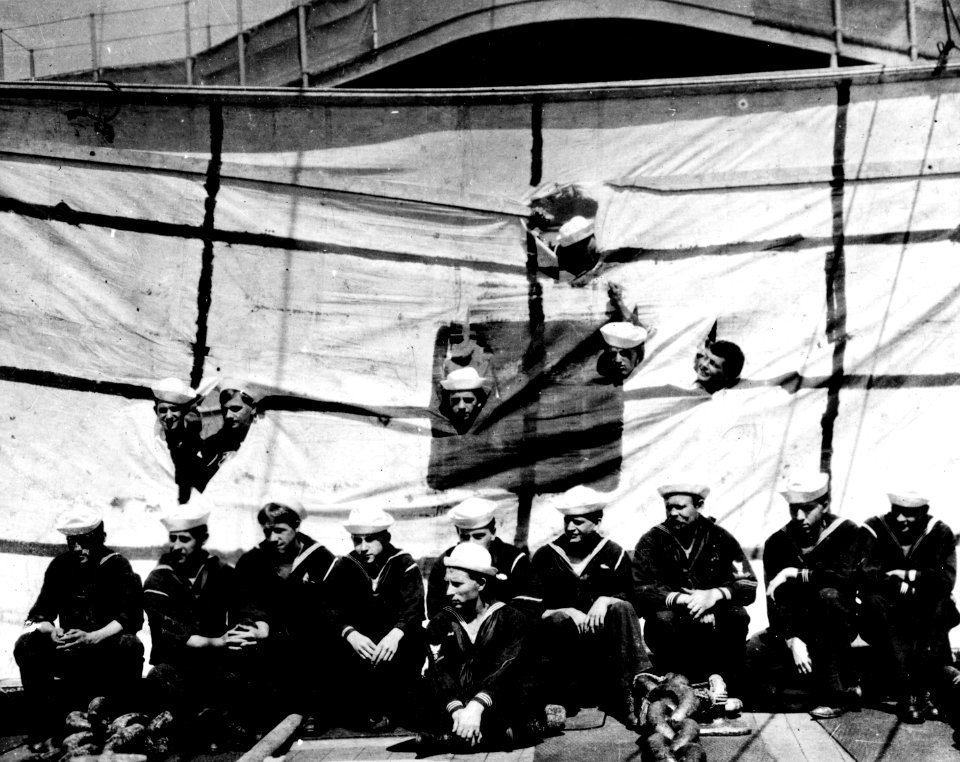USS Connecticut - NH 60991