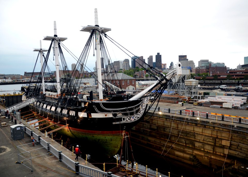 USS Constitution enters dry dock 150519-N-SU274-011