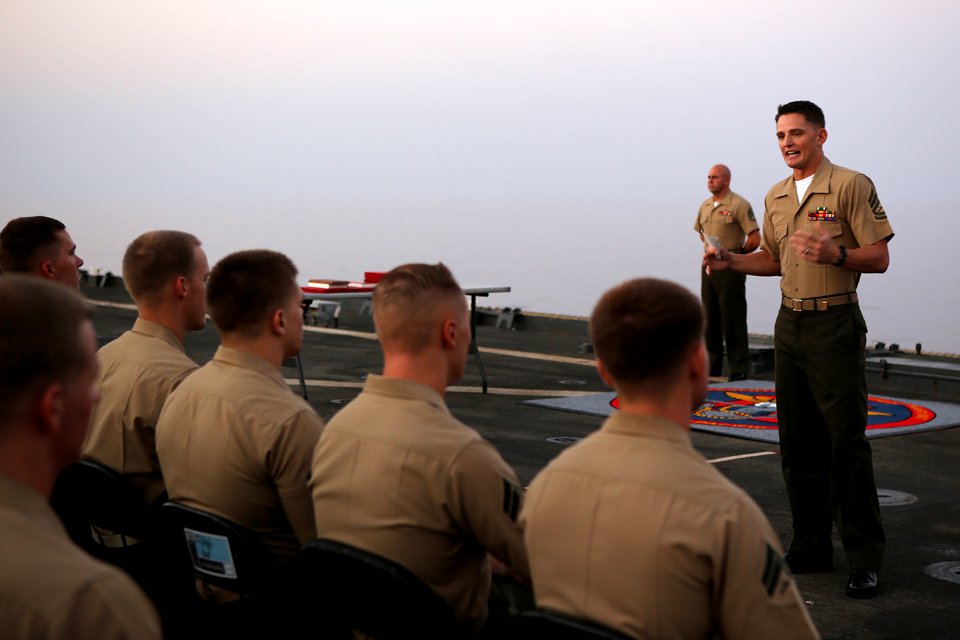 USS Comstock 140930-M-RR352-182 (15230812109)