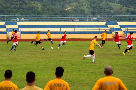 USS Comstock Sailors, 11th MEU Marines play soccer with Royal Malaysian Navy 150127-N-CU914-425