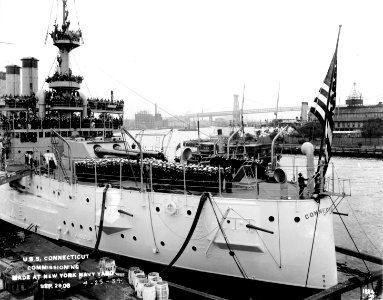 USS Connecticut - NH 55335