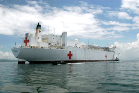 US Navy 070628-N-8704K-045 Military Sealift Command hospital ship USNS Comfort (T-AH 20) is at anchor off the coast of Guatemala during a scheduled stop photo