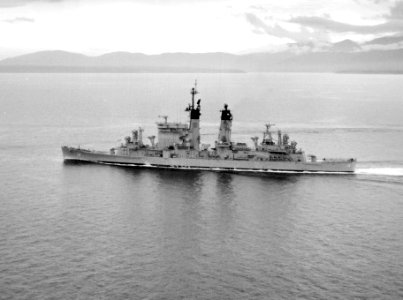 USS Columbus (CG-12) underway c1964